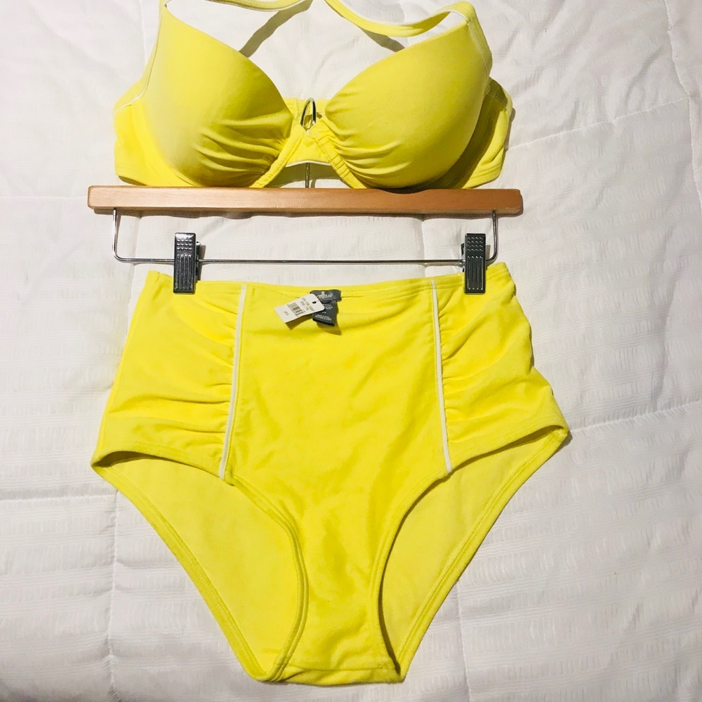 UNDERWIRE BIKINI TOP /HIGH WAISTED BIKINI BOTTOM